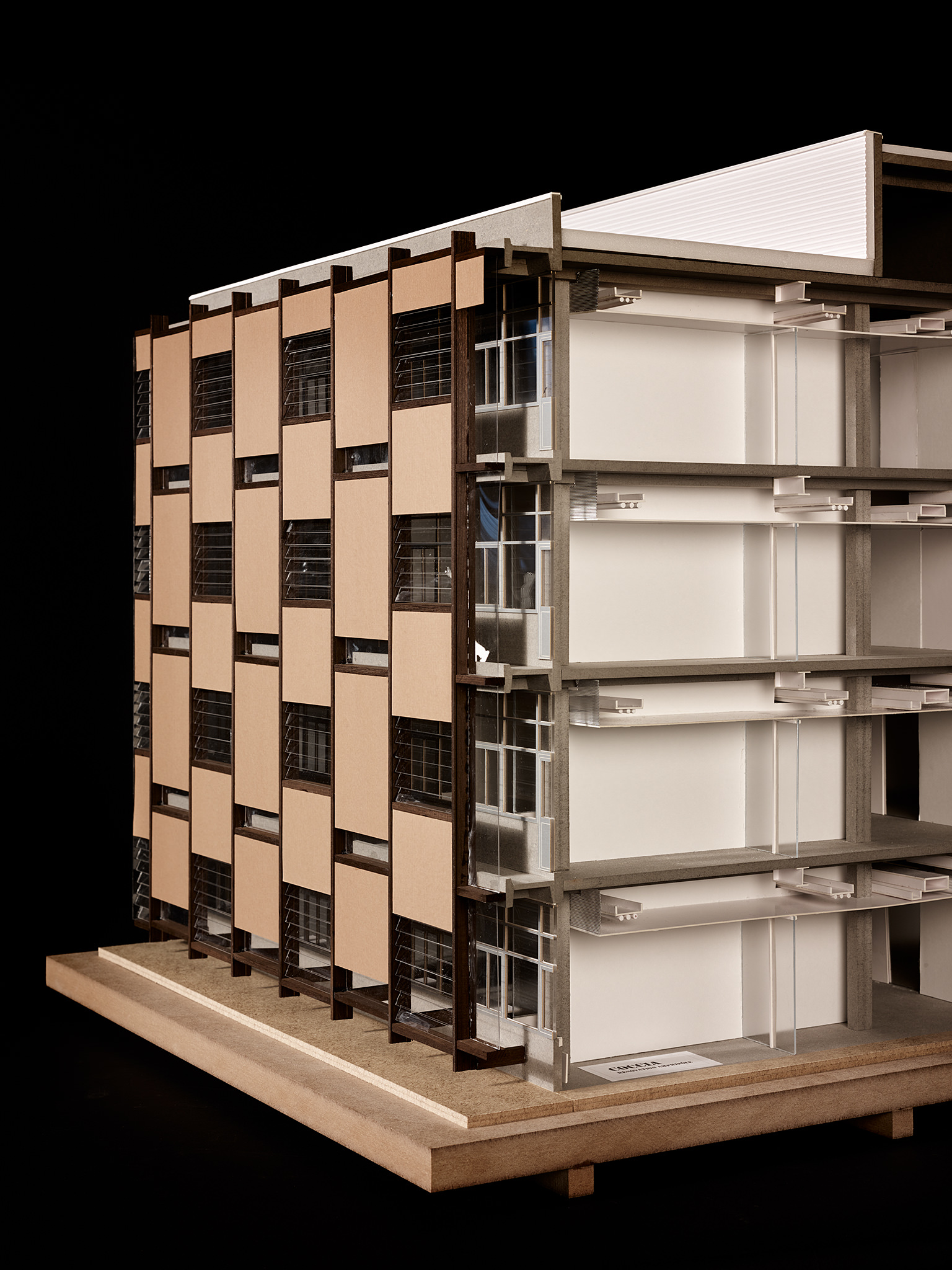 Maquettes Concours Renovation Amphipôle